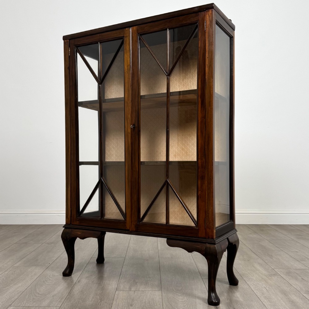 Antique 20th Century Display Cabinet In Mahogany View IV