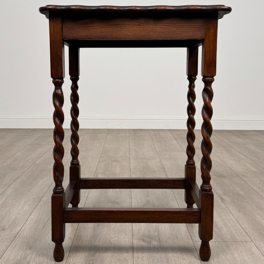 Antique 20th Century Good Quality Small Oak Side Table  View V