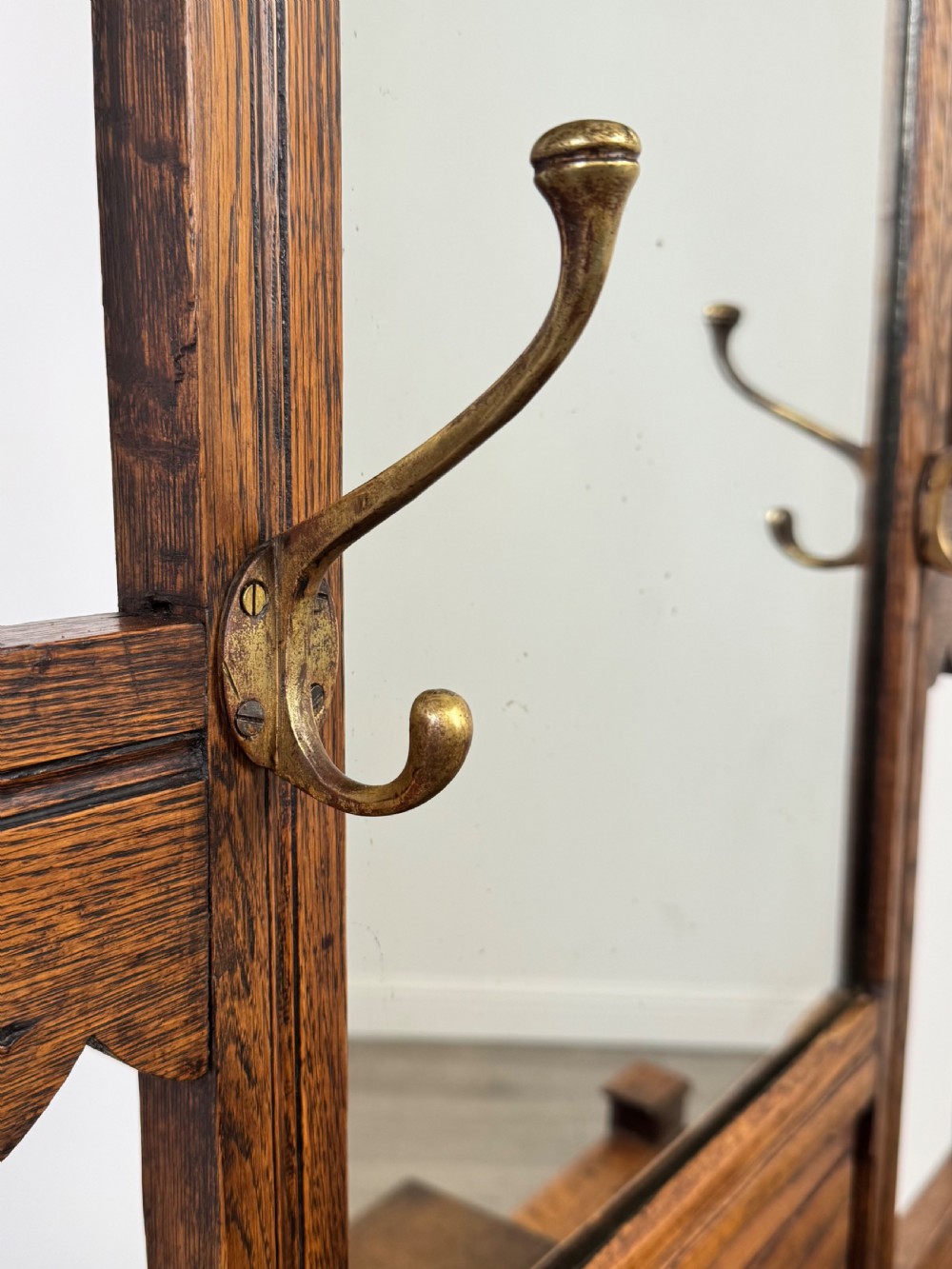 Antique 20th Century Good Quality Hall Stand In Oak View XII