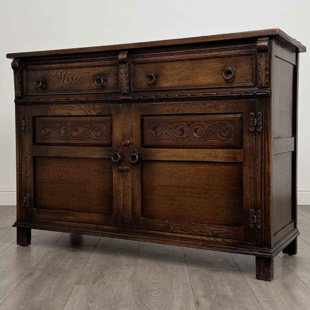 Antique 20th Century Good Quality Sideboard In Oak  View III
