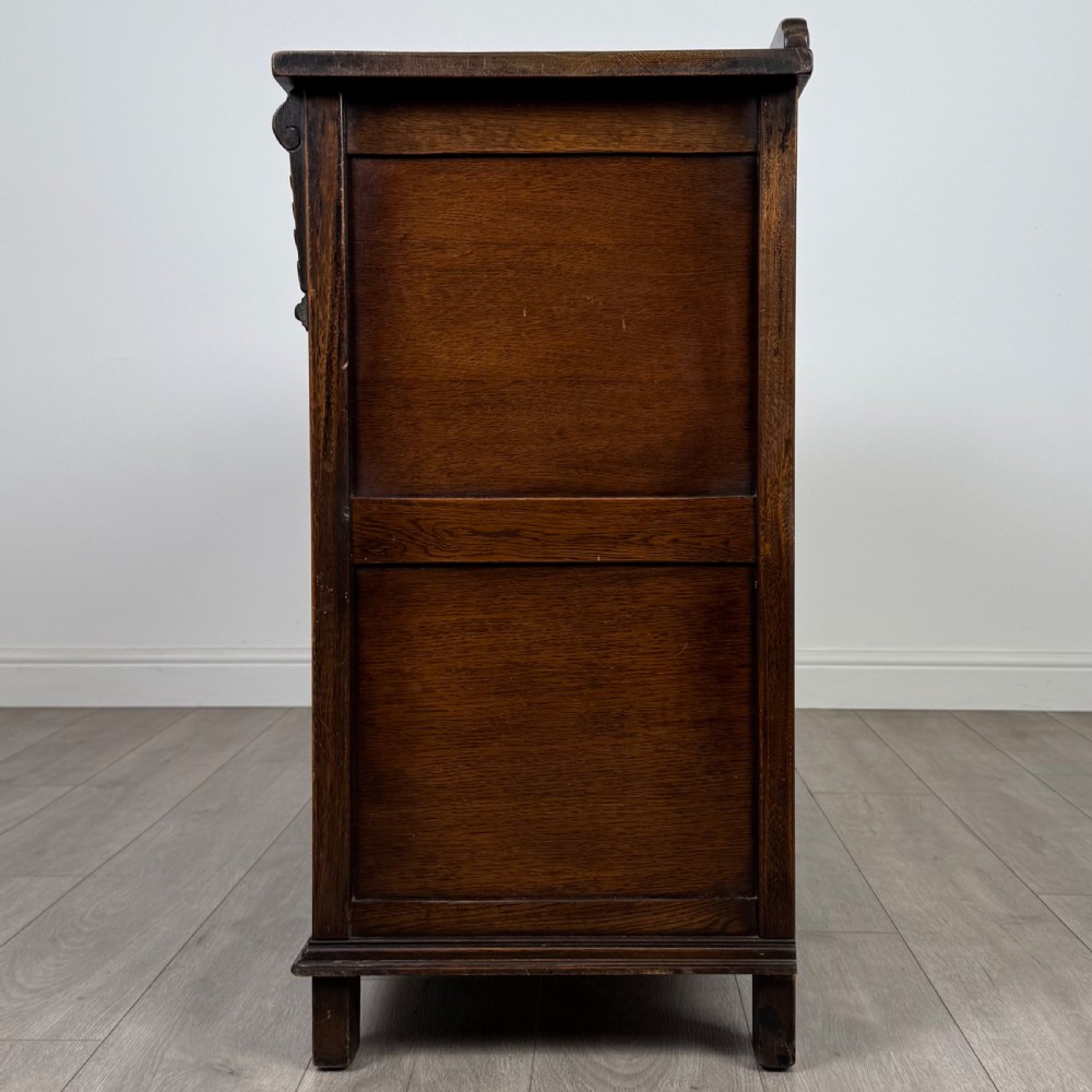 Antique 20th Century Good Quality Sideboard In Oak  View IV