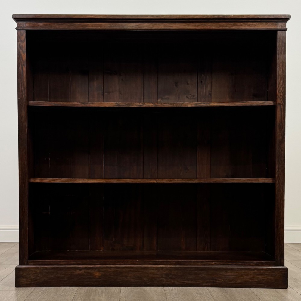 Antique 20th Century Good Quality Open Bookcase In Oak View II