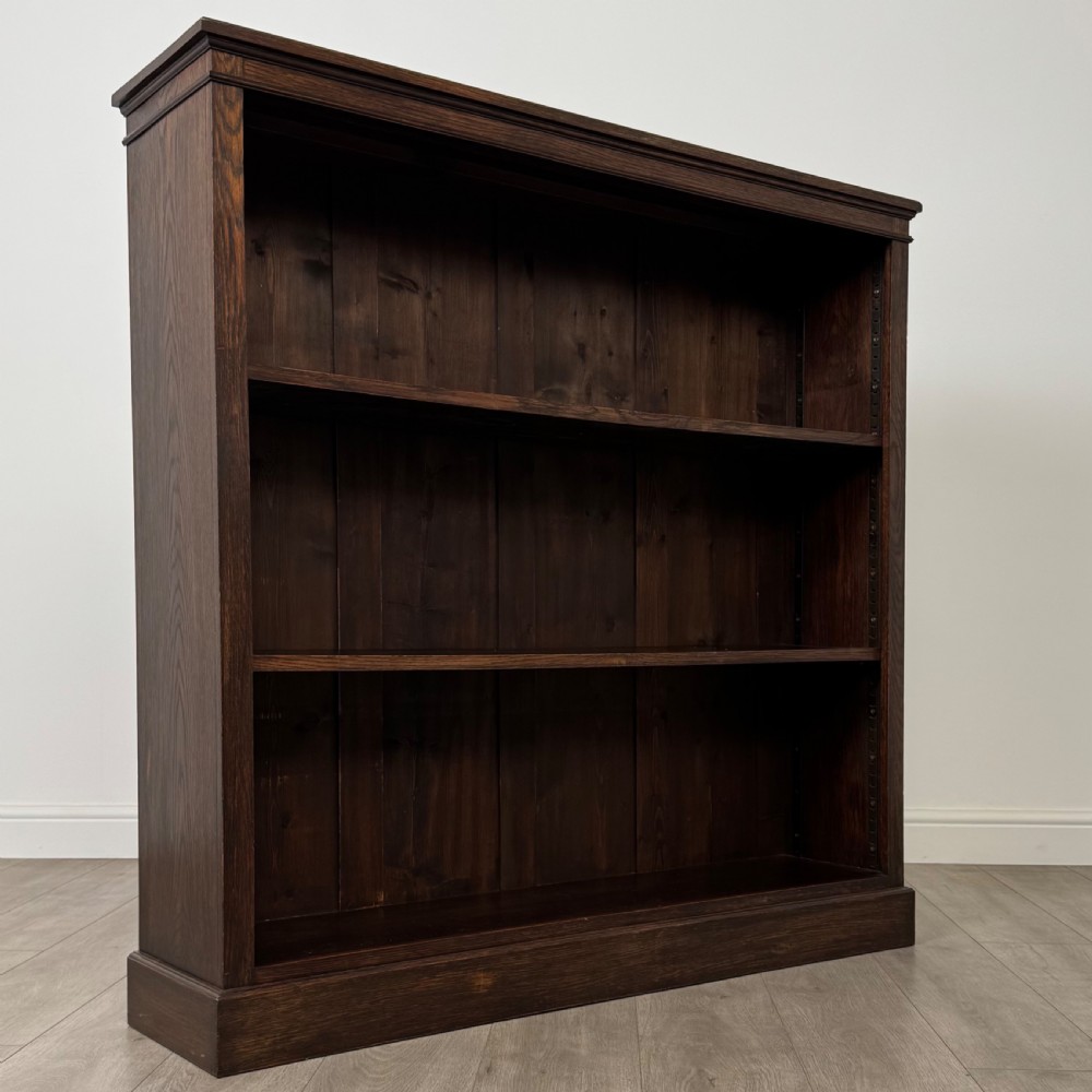 Antique 20th Century Good Quality Open Bookcase In Oak View IX
