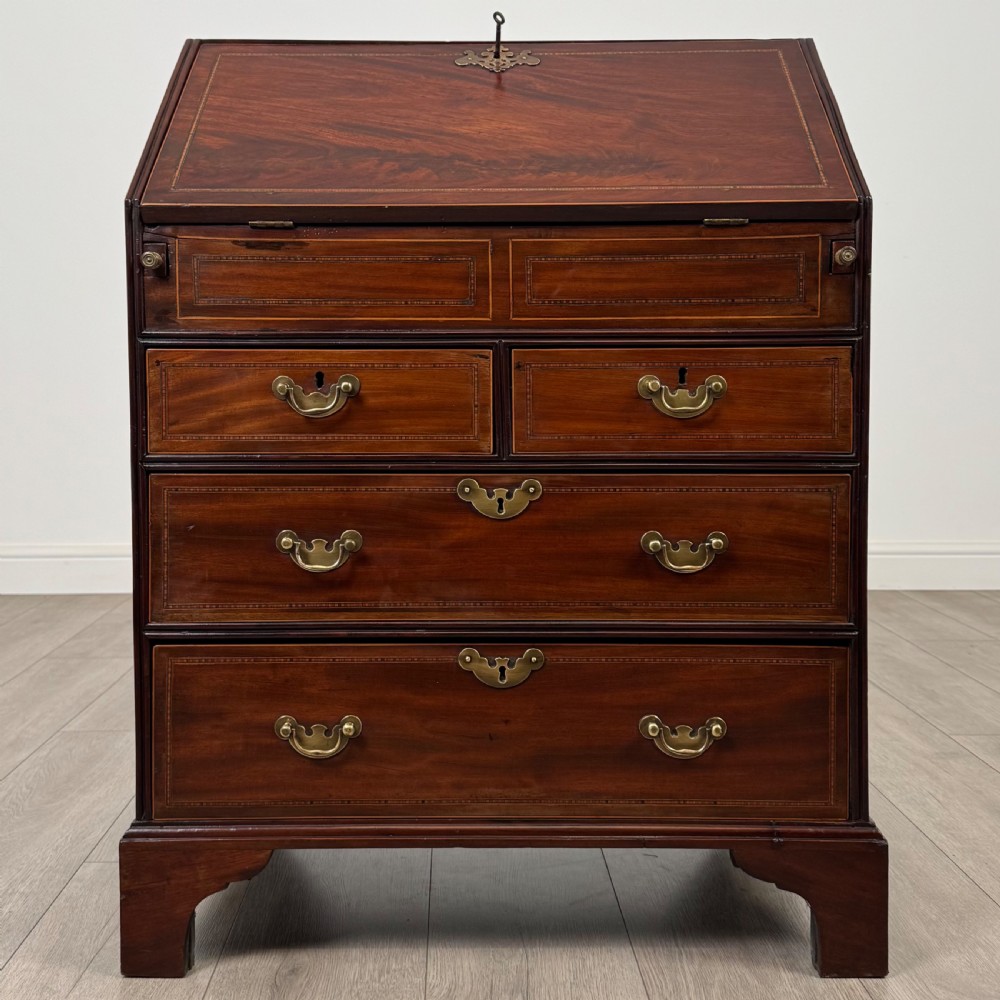 Antique 18th Century Mahogany Bureau Of Small Proportions 