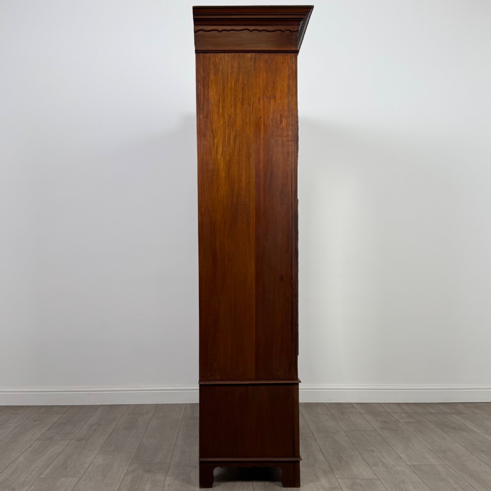 Antique 20th Century Good Quality Wardrobe In Mahogany  View VIII