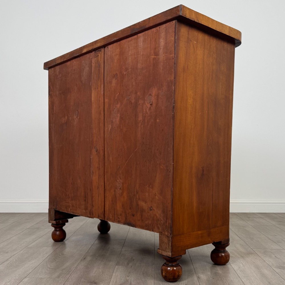  Antique 19th Century Bow Front Chest Of Drawers In Mahogany View VI