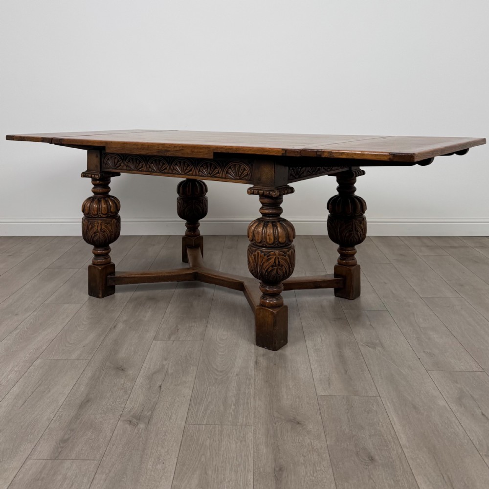  Antique 20th Century Fine Quality Draw Leaf Dining Table In Oak 