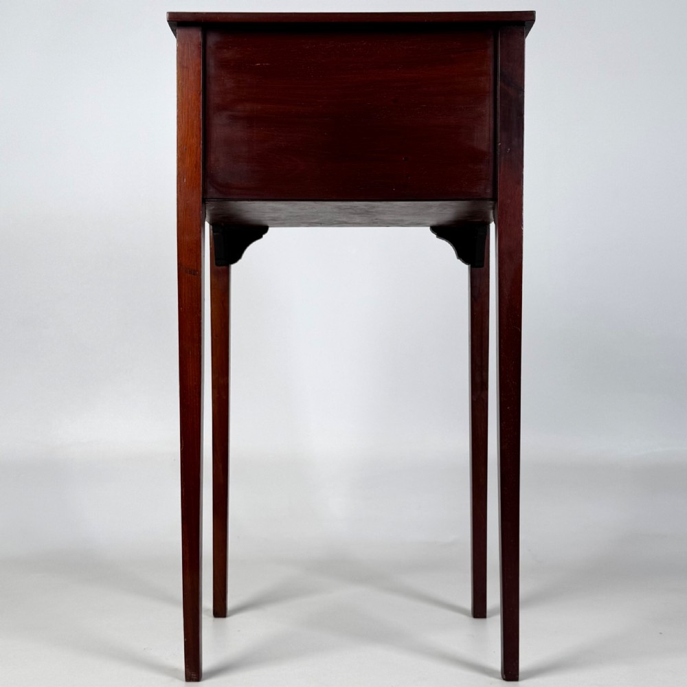  Antique 20th Century Small Mahogany Side Table  View V