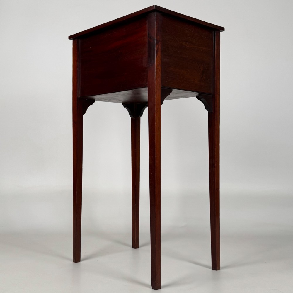 Antique 20th Century Small Mahogany Side Table  View VI
