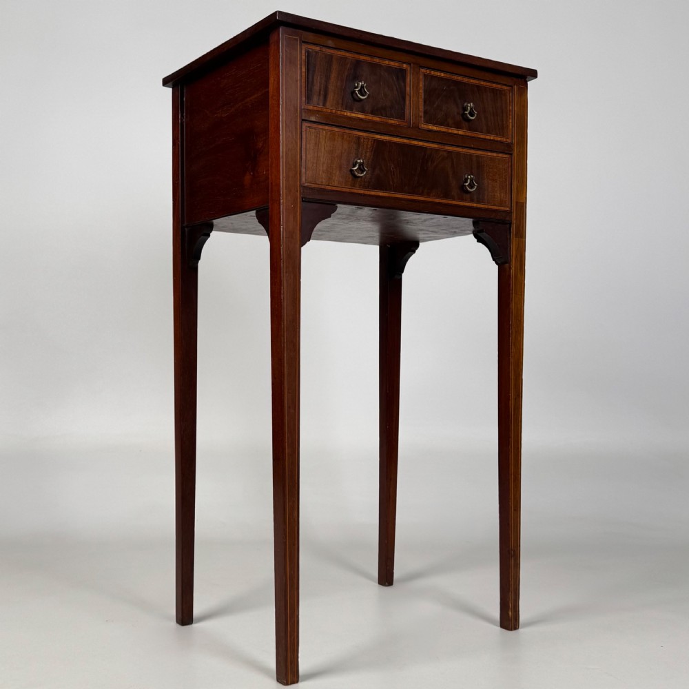  Antique 20th Century Small Mahogany Side Table  View VIII