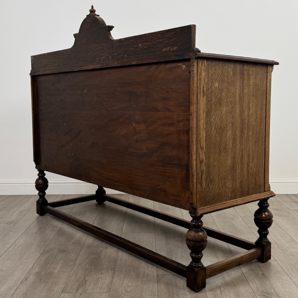 Antique 20th Century Good Quality Sideboard In Golden Oak  View VIII