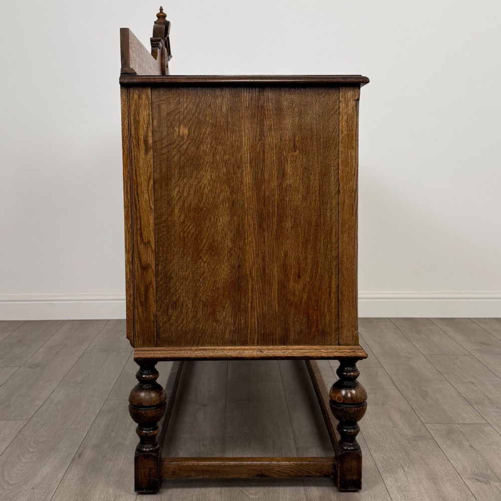 Antique 20th Century Good Quality Sideboard In Golden Oak  View IX