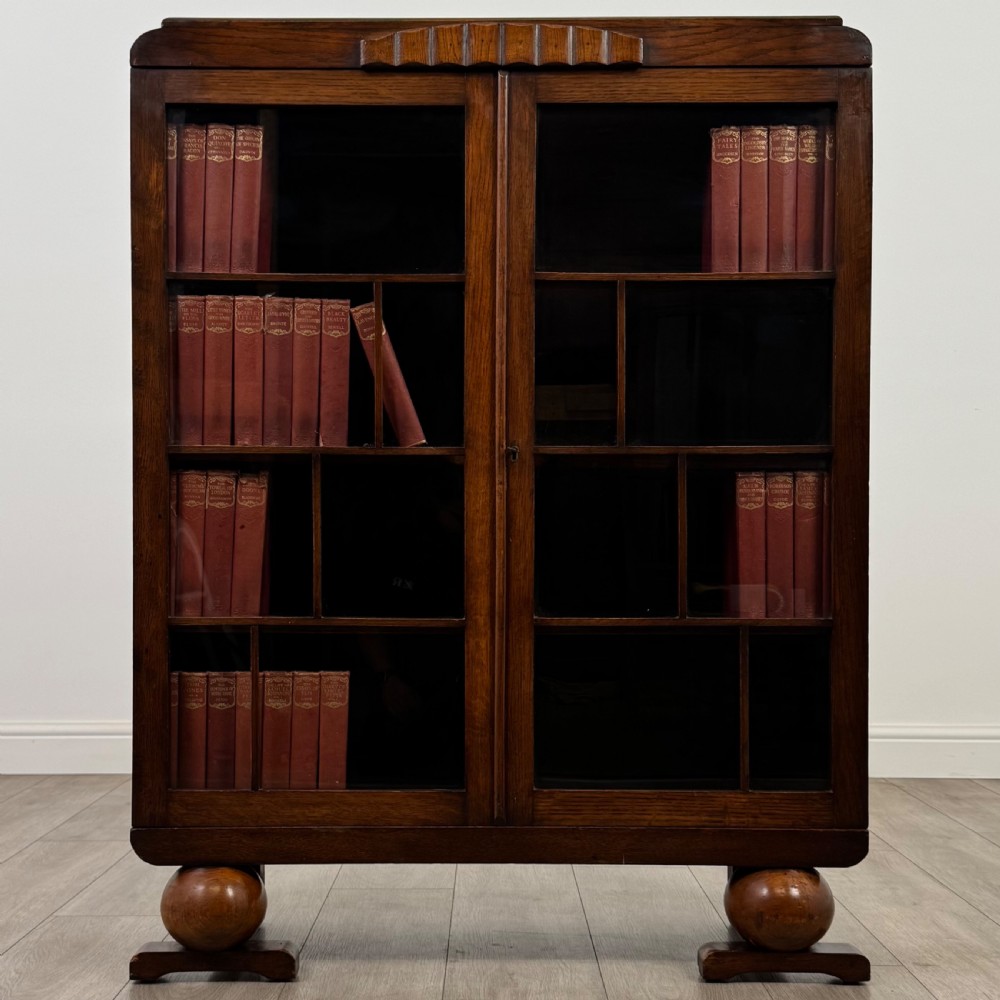 Antique 20th Century Good Quality Display Cabinet In Oak