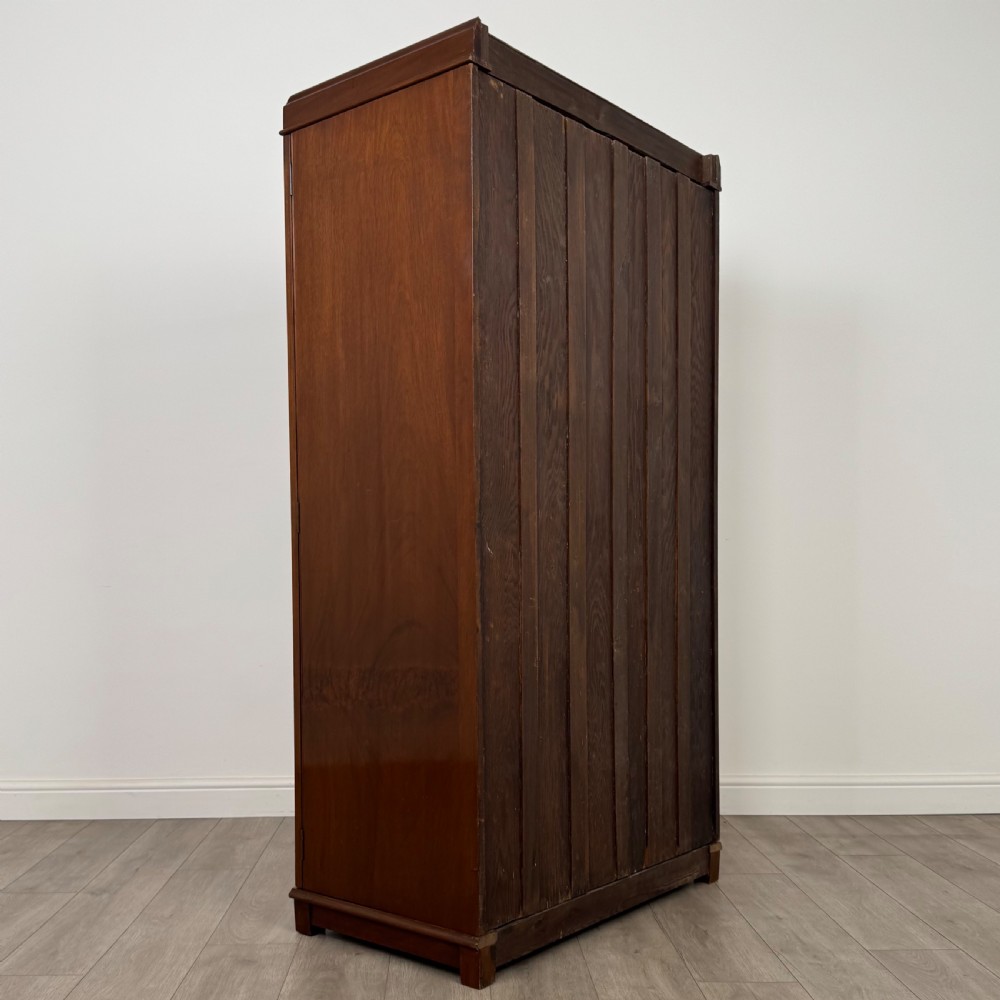 Antique 20th Century Fine Quality Fitted Wardrobe In Mahogany  View V