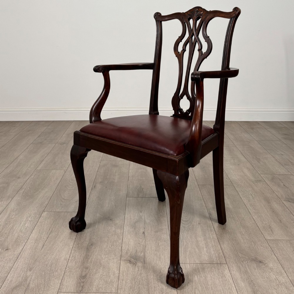 Antique 19th Century Fine Quality Set Of 8 Dining Chairs  View II