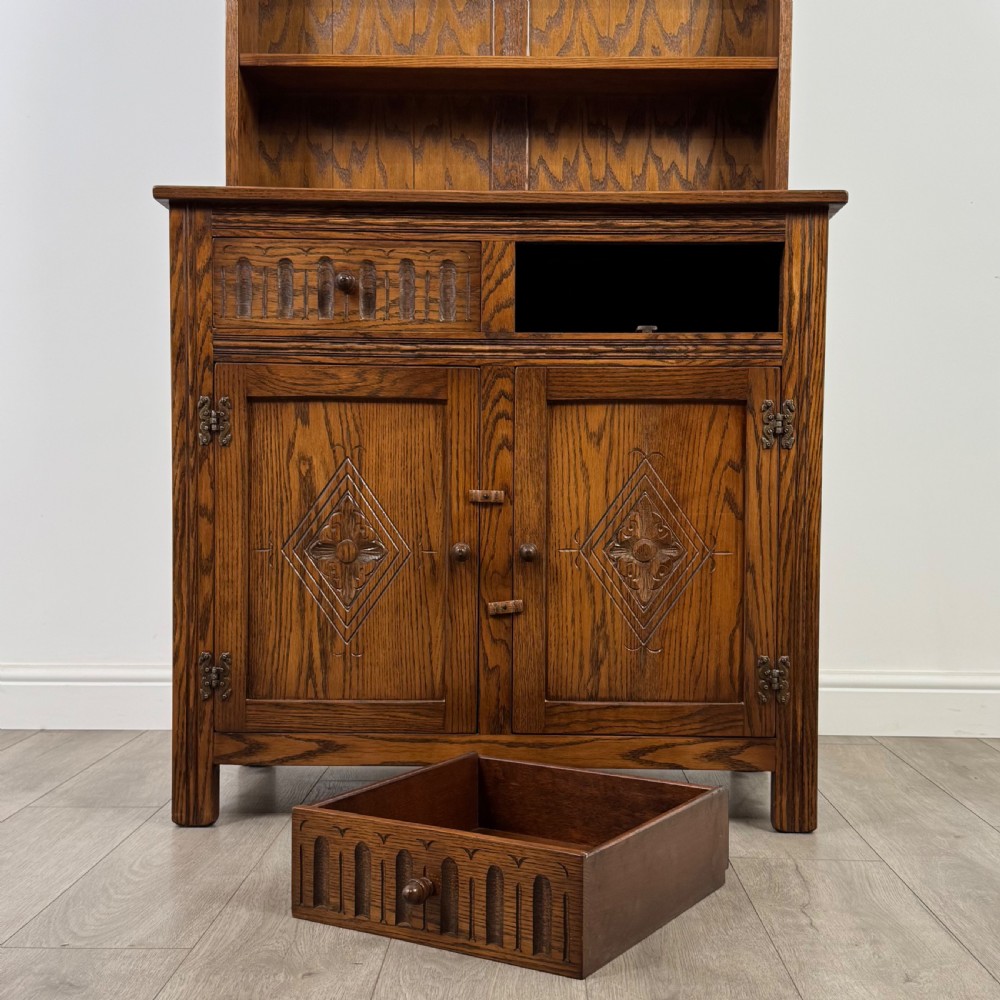 Antique 20th Century Good Quality Dresser In Oak  View XI