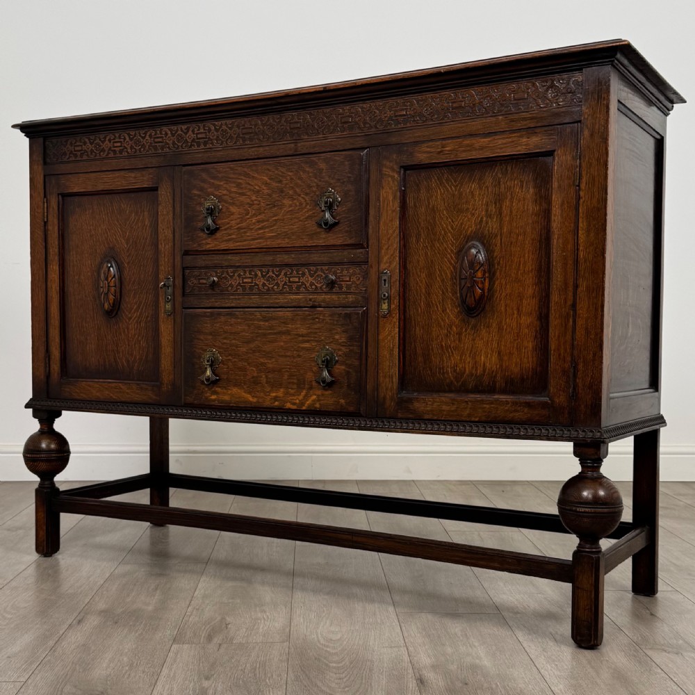 Antique 20th Century Good Quality Sideboard In Oak View III
