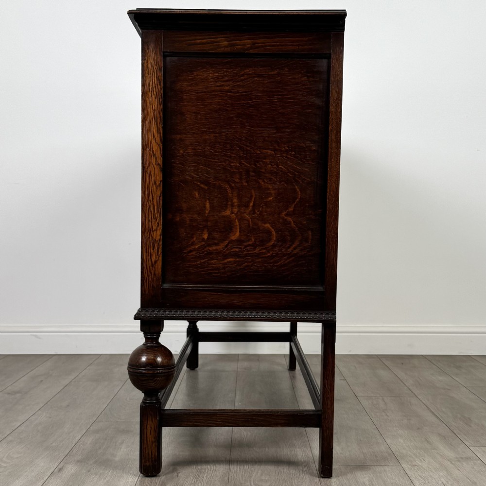 Antique 20th Century Good Quality Sideboard In Oak View IV