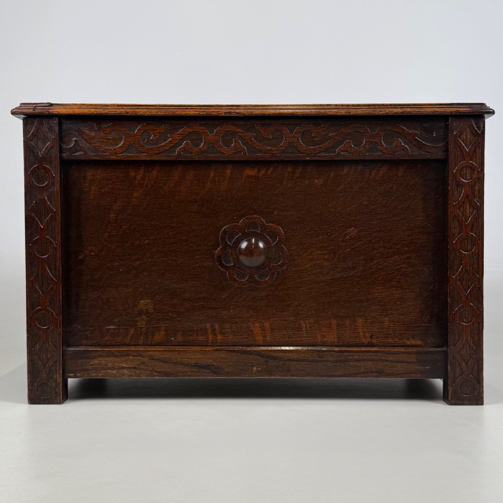 Antique 20th Century Small Storage Box In Oak 