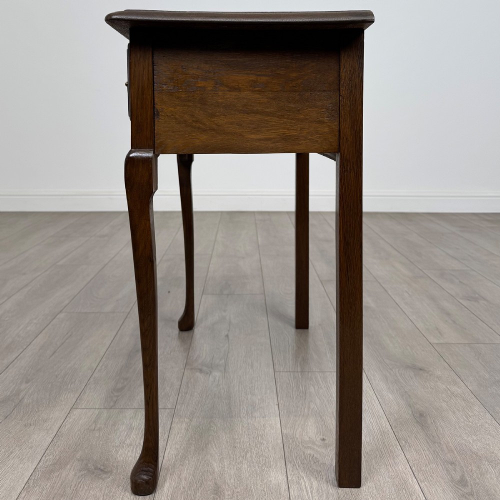 Antique 20th Century Good Quality Side Table In Oak  View III