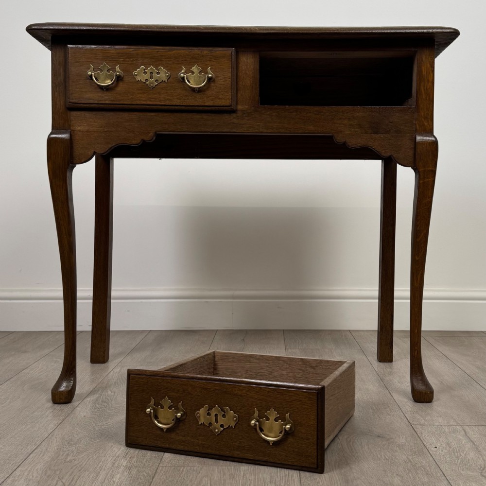 Antique 20th Century Good Quality Side Table In Oak  View X