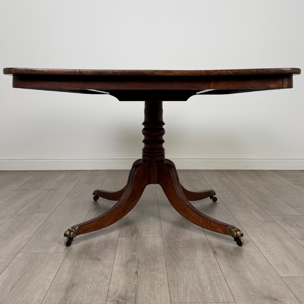 Antique 18th Century Breakfast Table In Mahogany 