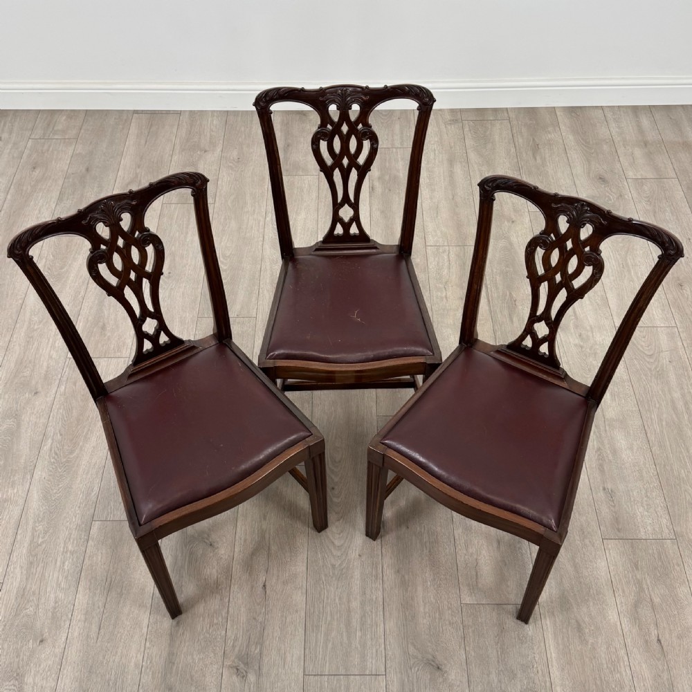  Antique 19th Century Set Of 6 Chippendale Style Dining Chairs  View II