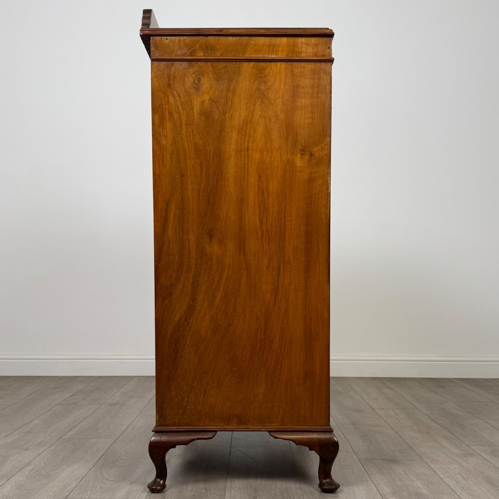 Antique 20th Century Good Quality Cupboard In Figured Walnut  View VIII