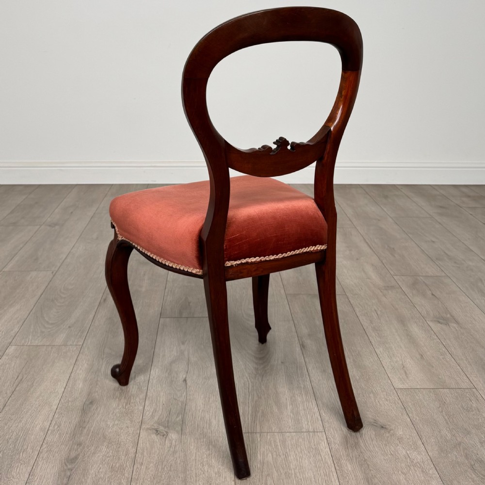 Antique 19th Century Set Of 4 Balloon Back Dining Chairs  View III
