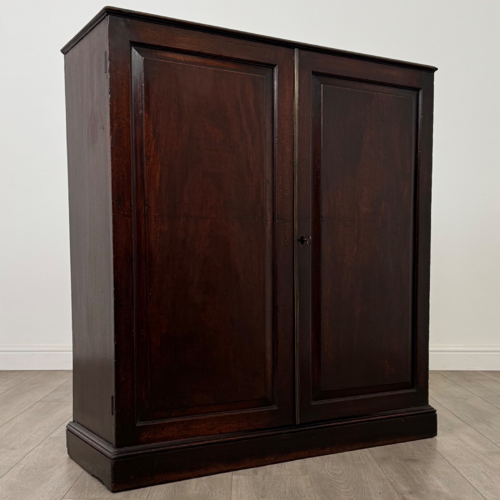 Antique 18th Century Good Quality Cupboard In Mahogany  View IX
