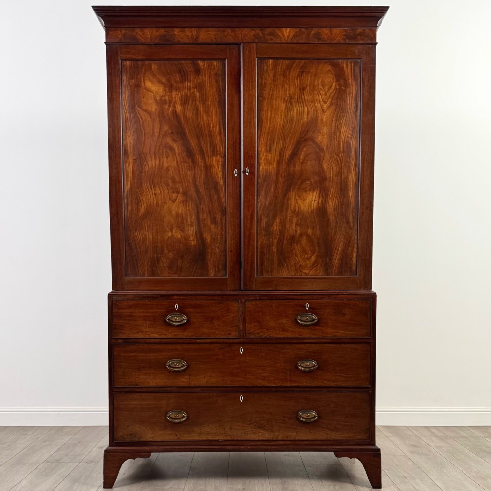  Antique 18th Century Linen Press Cupboard In Mahogany 