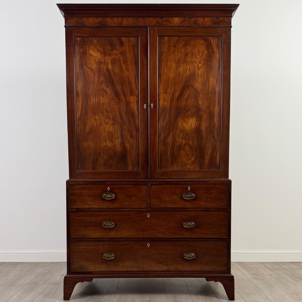  Antique 18th Century Linen Press Cupboard In Mahogany  View III
