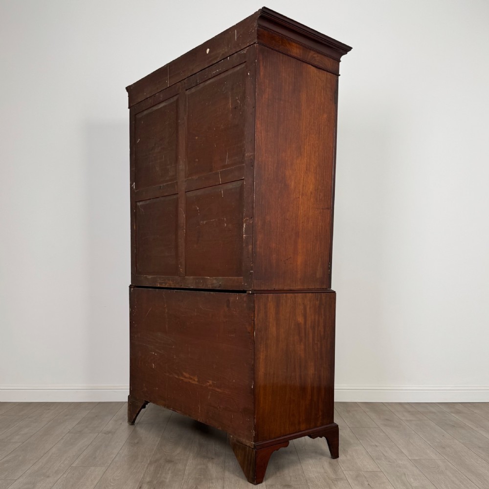  Antique 18th Century Linen Press Cupboard In Mahogany  View VI