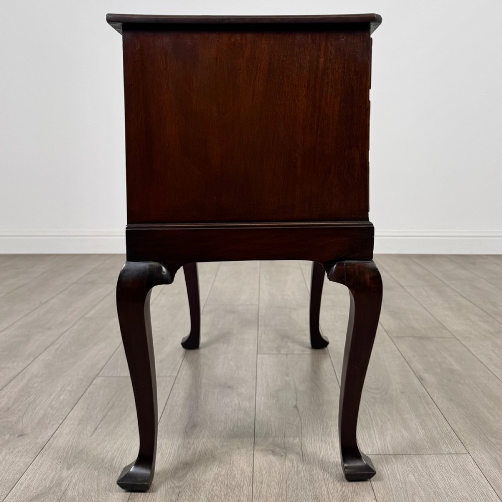  Antique 19th Century Small Chest Of Drawers In Mahogany  View VII