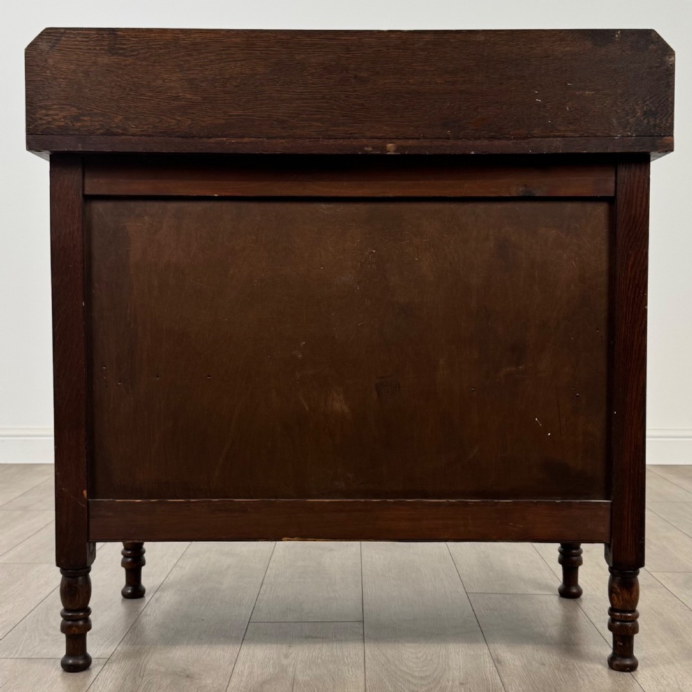  Antique 20th Century Jacobean Style Cupboard In Oak View VI