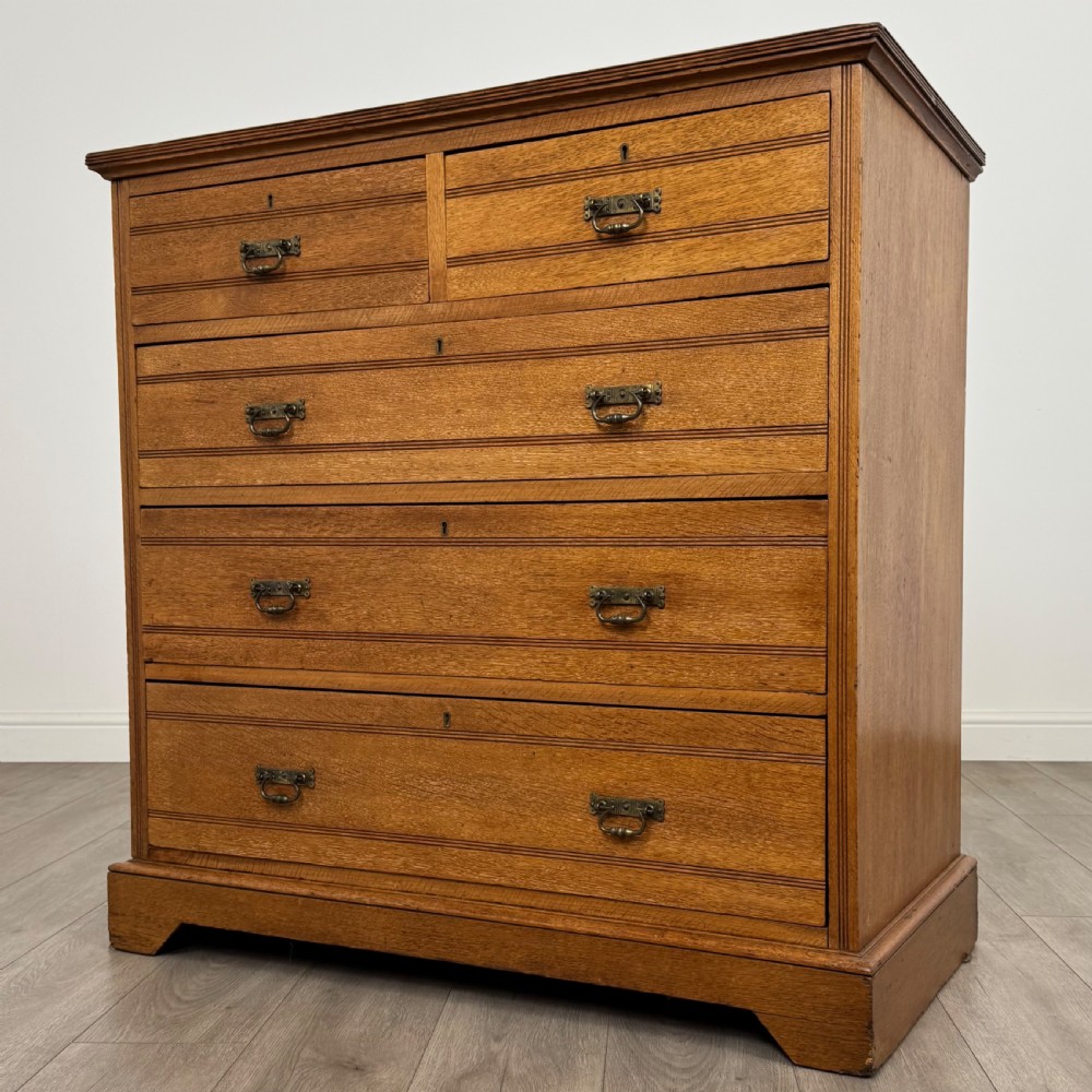  Antique 20th Century Oak Chest Of Drawers By Maple & Co  View II