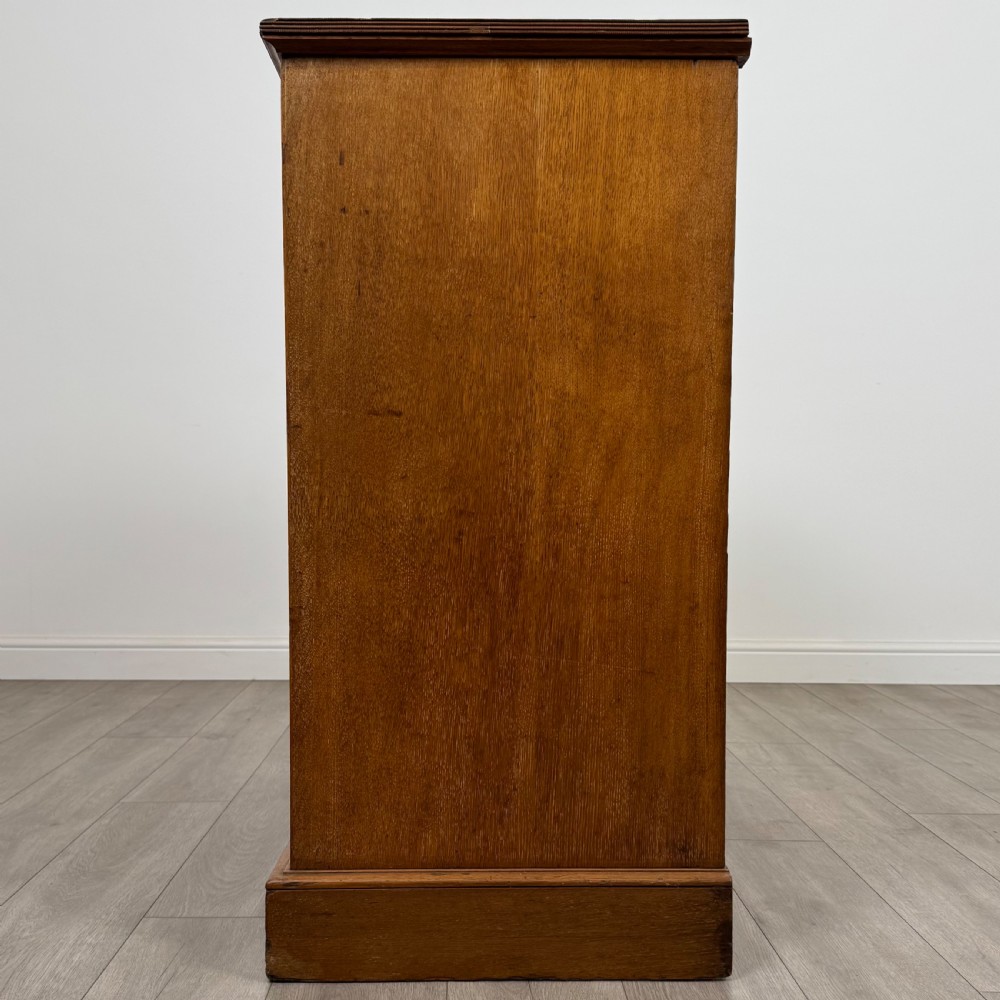 Antique 20th Century Oak Chest Of Drawers By Maple & Co  View III