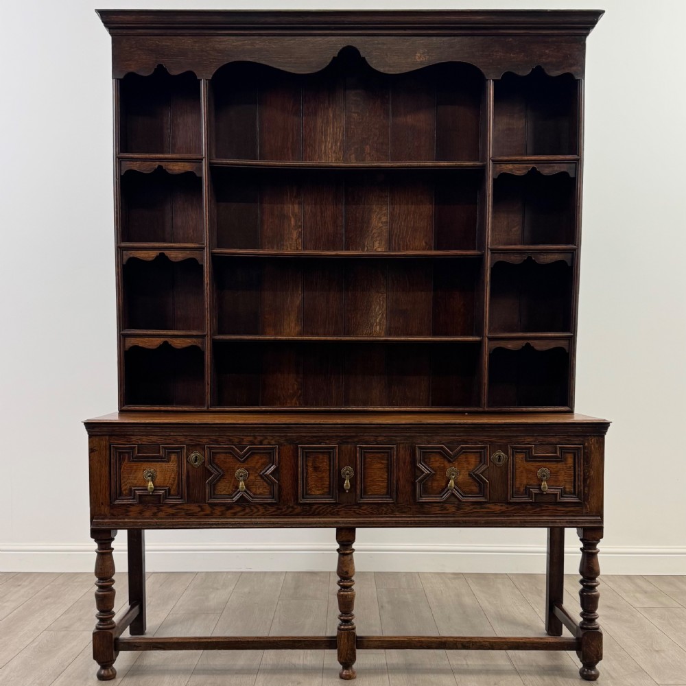 Antique 19th Century Geometric Jacobean Style Dresser In Oak 
