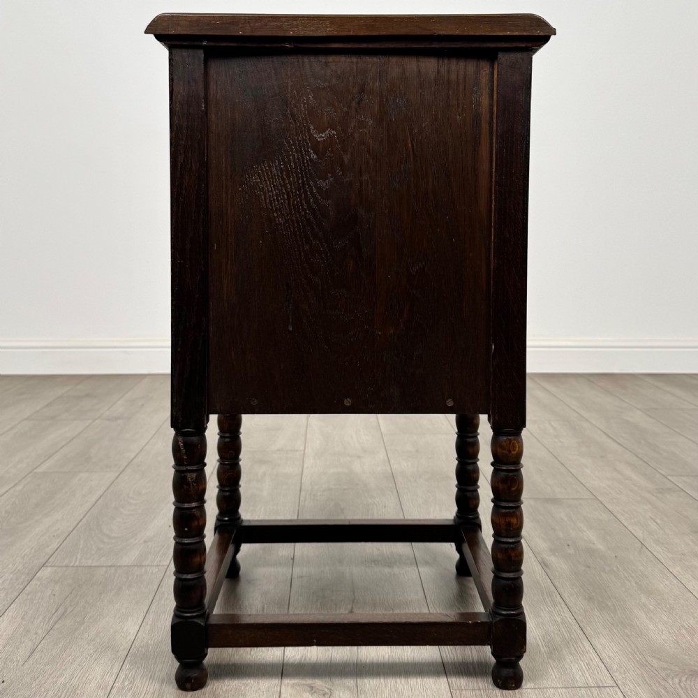 Antique 20th Century Jacobean Style Cabinet In Oak View VI
