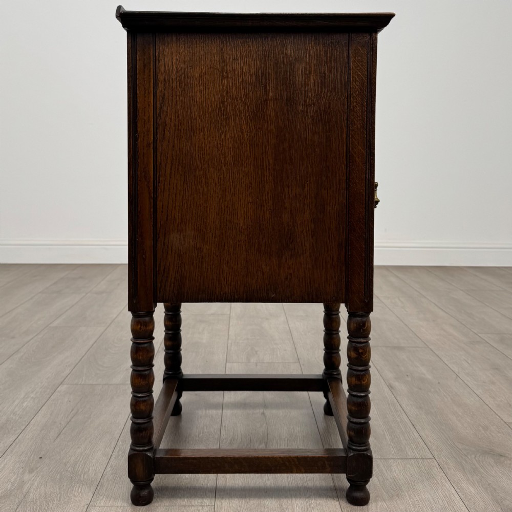 Antique 20th Century Jacobean Style Cabinet In Oak View VIII