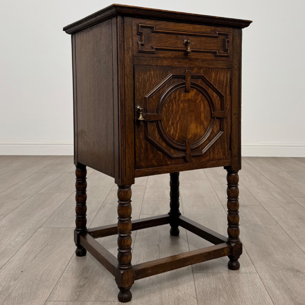 Antique 20th Century Jacobean Style Cabinet In Oak View IX
