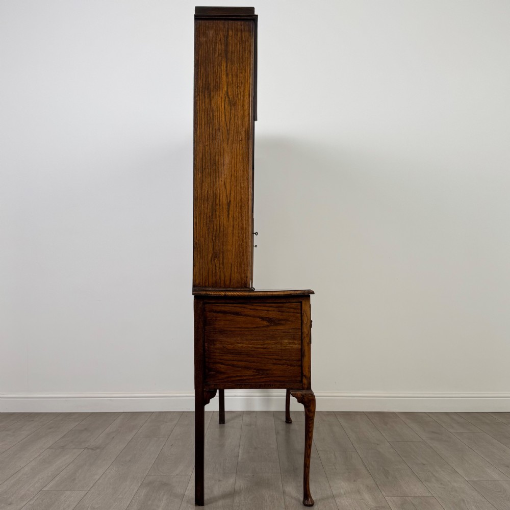 Antique 20th Century Good Quality Dresser In Oak  View VIII