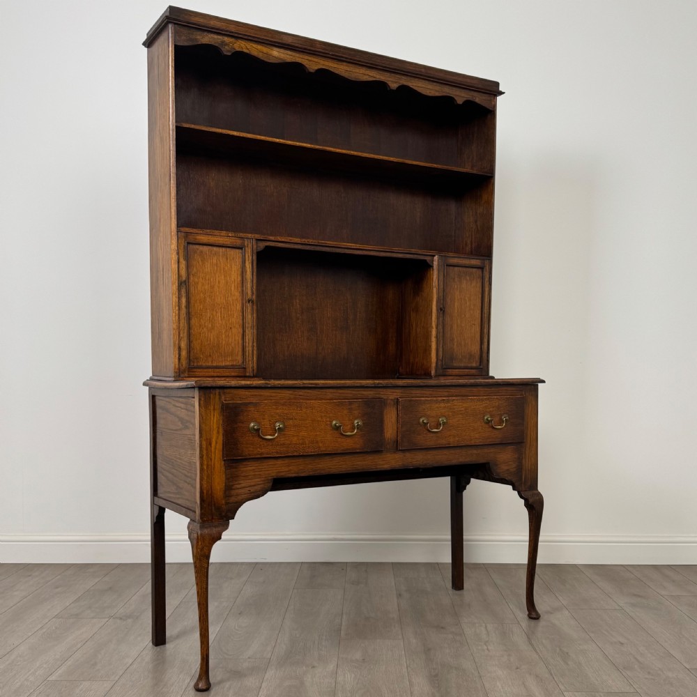 Antique 20th Century Good Quality Dresser In Oak  View IX