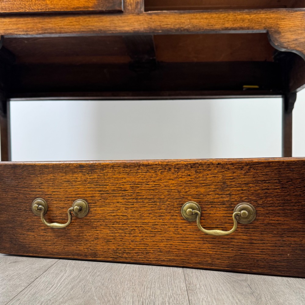 Antique 20th Century Good Quality Dresser In Oak  View XII