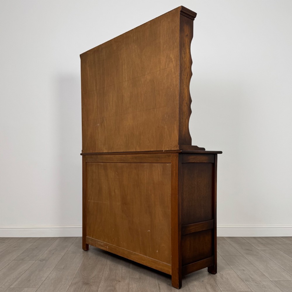 Antique 20th Century Linenfold Dresser In Oak  View VII
