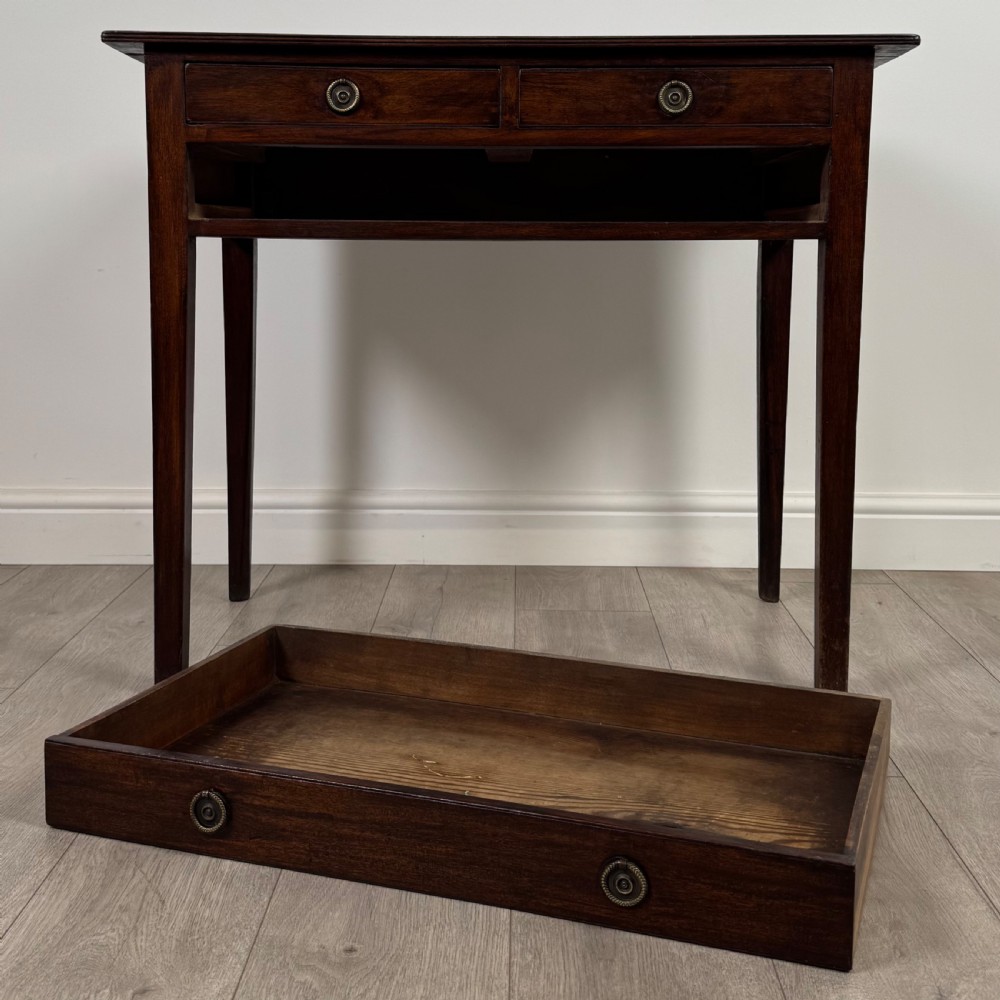 Antique 18th Century Good Quality Writing Table In Mahogany  View X