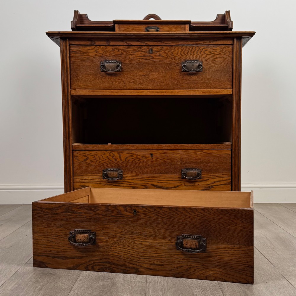  Antique 20th Century Arts & Crafts Oak Chest Of Drawers  View XI