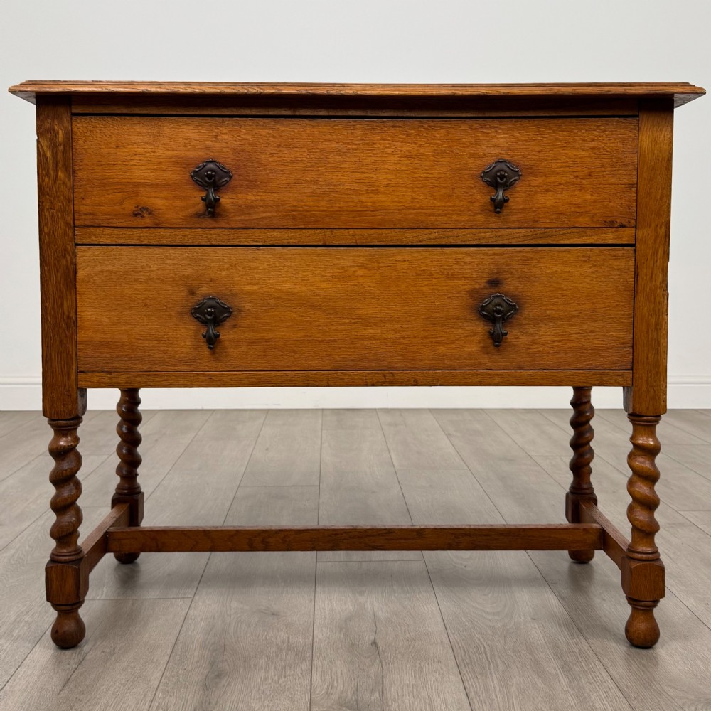 Antique 20th Century Good Quality Chest Of Drawers In Oak