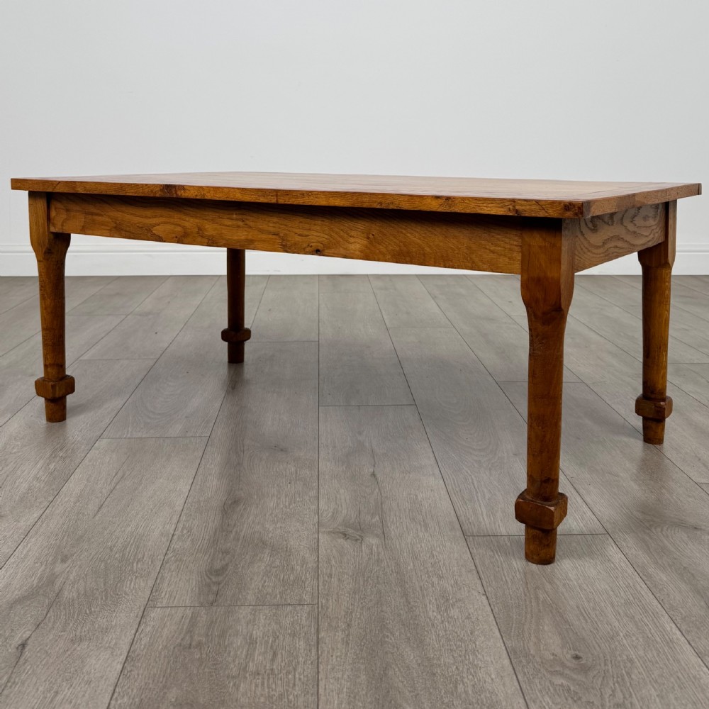Antique 20th Century Good Quality Golden Oak Coffee Table  View II