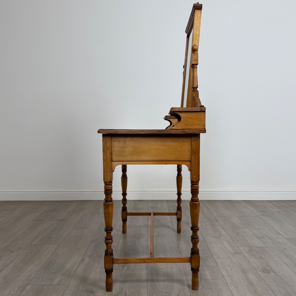 Antique 20th Century Fine Quality Dressing Table In Ash  View III